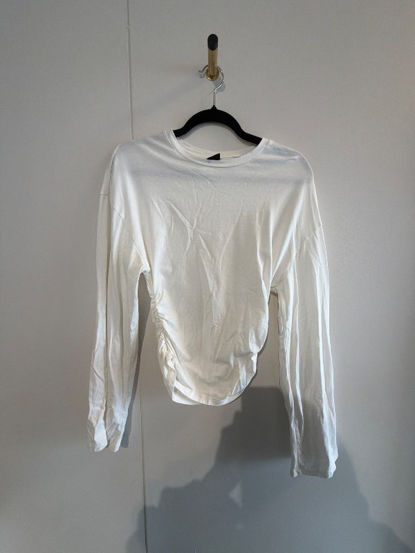 Gina tricot síðermabolur