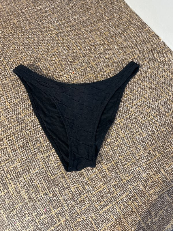Bikiní buxur svartar