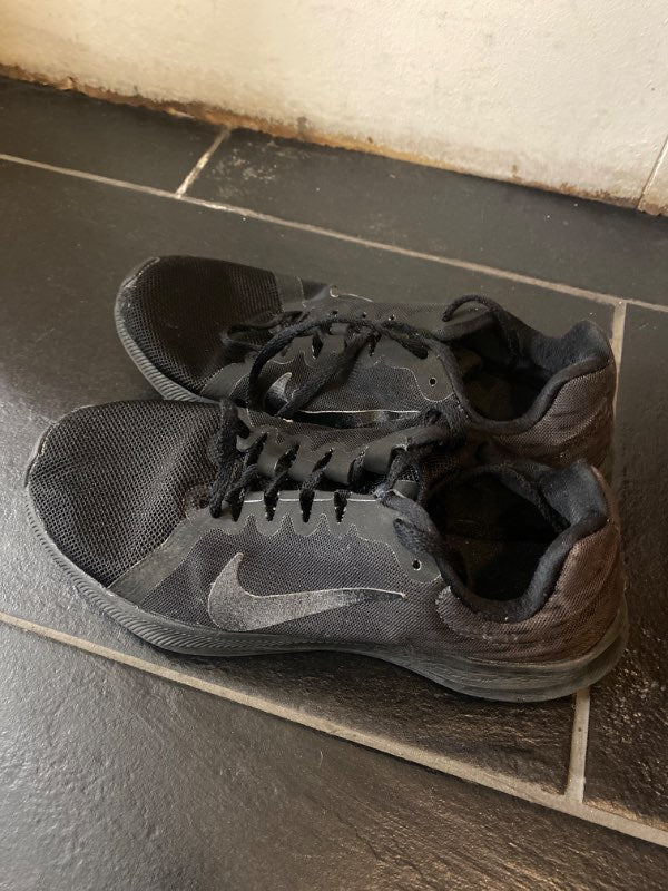 Nike svartir skór