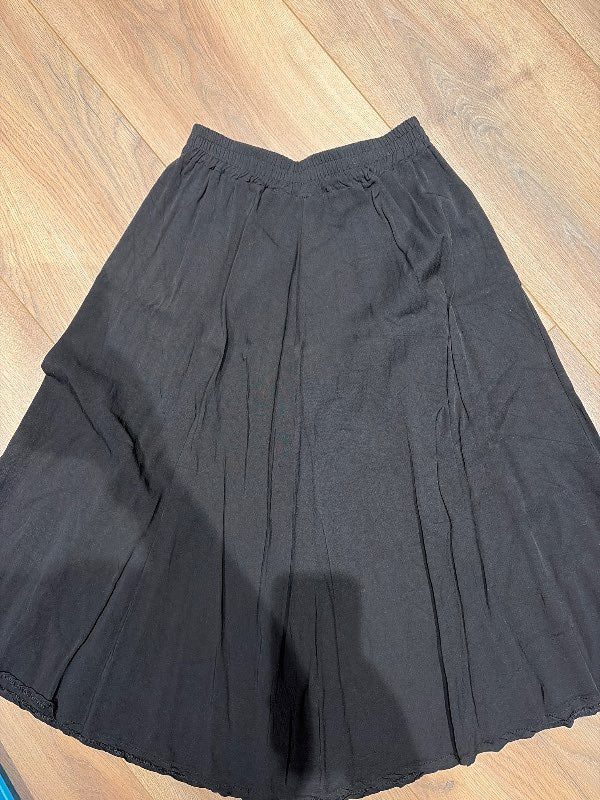 Svart pils