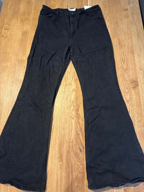 Bershka gallabuxur