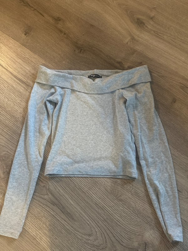 Off shoulder langerma bolur
