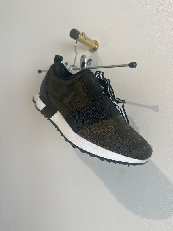 Steve Madden strigaskór
