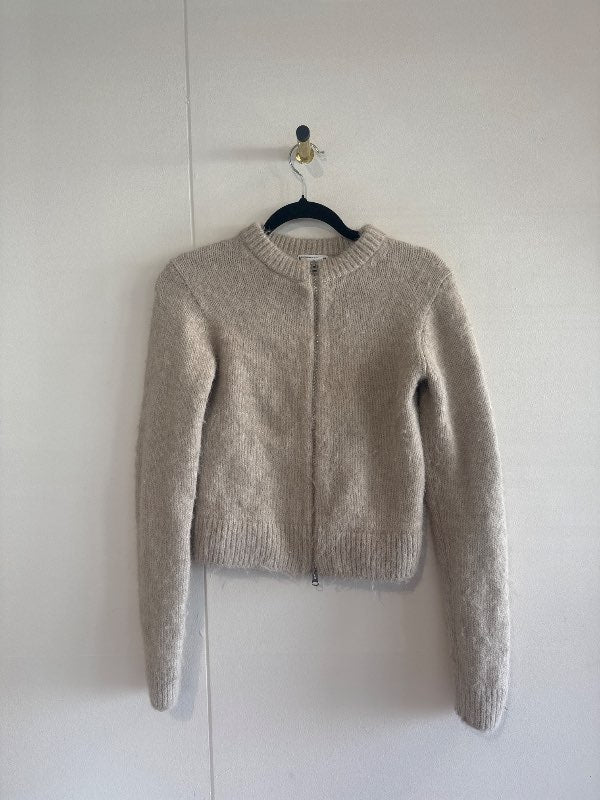 weekday loðpeysa