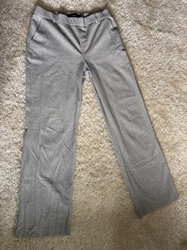 Vero moda buxur gráar