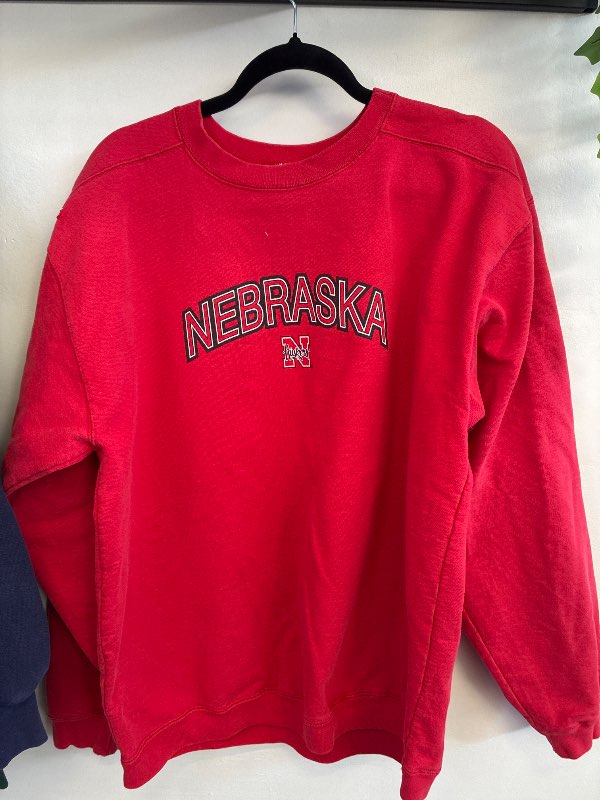 Nebraska rauð peysa