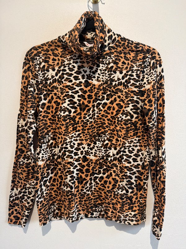 Leopard Turtleneck
