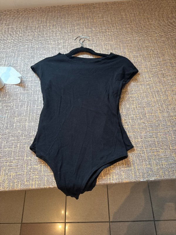 Simple black body