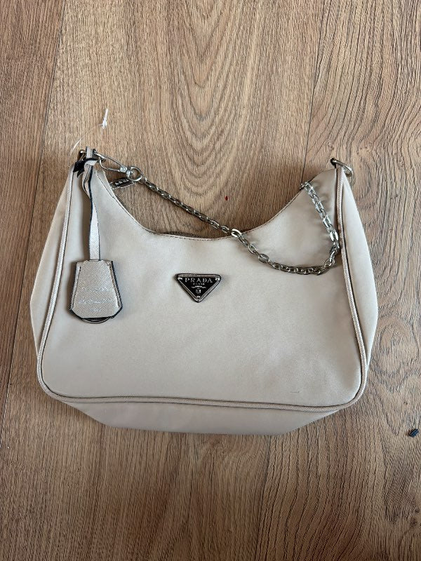 Prada veski