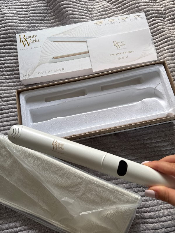 New Beuty work straightener