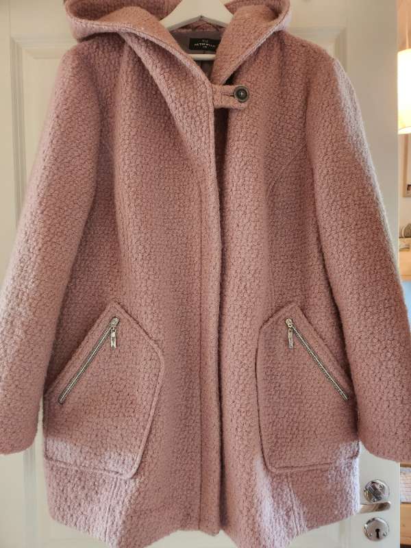THE OUTERWEAR. Jakki