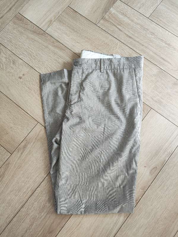 Buxur Zara ljósar
