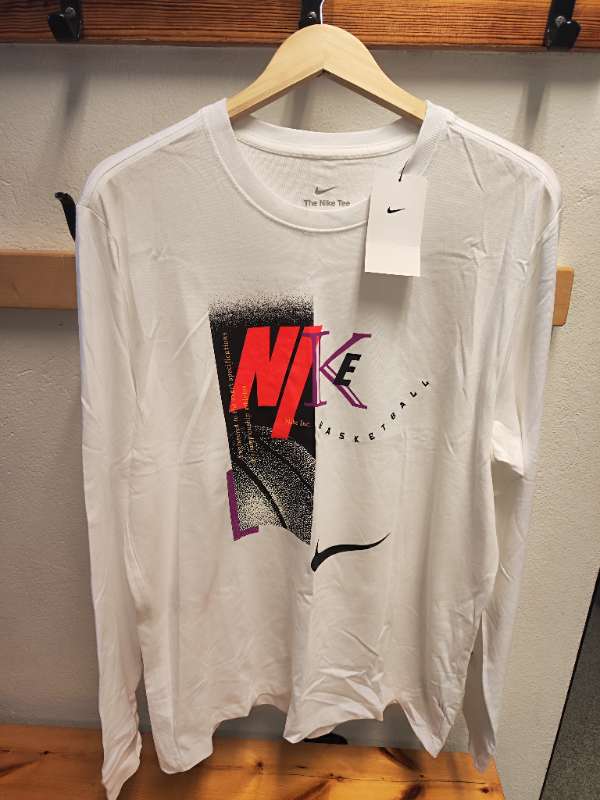 Nike bolur