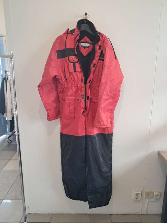 Ultimate/spotrtswear
