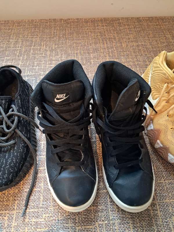 Nike
