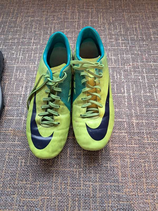 Nike