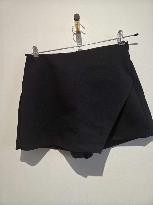 Zara stuttb pils