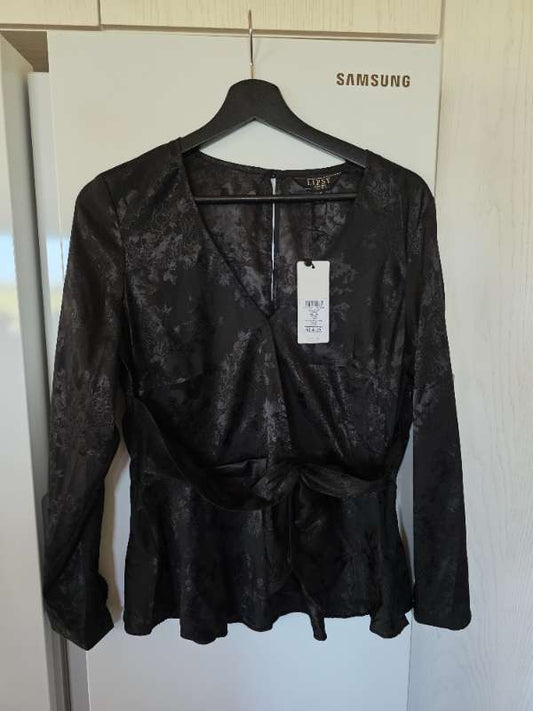 New lipsy blouse