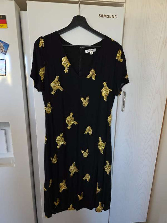 Dress gold flowers