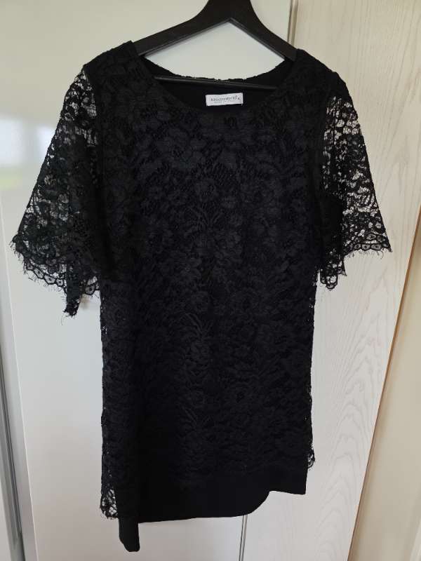 Lace dress