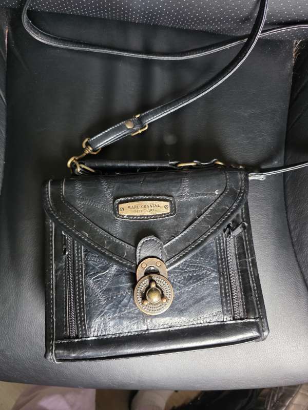 Vintage purse
