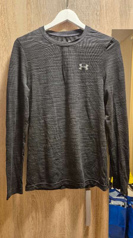 Under Armour grásvart íþr.bol