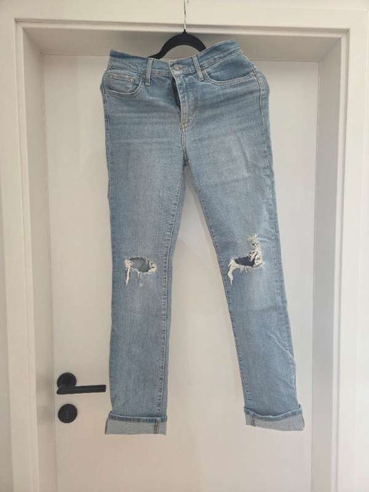 Levis buxur 724