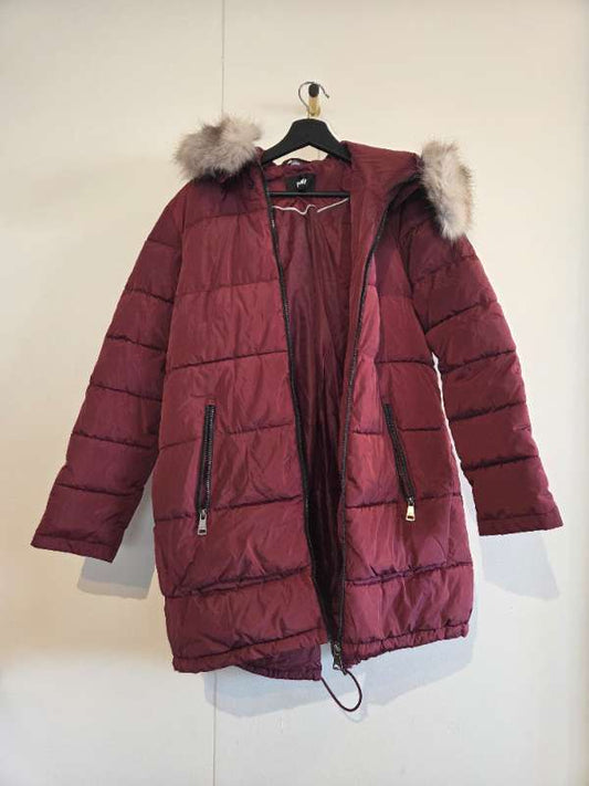 Vínrauð DKNY úlpa