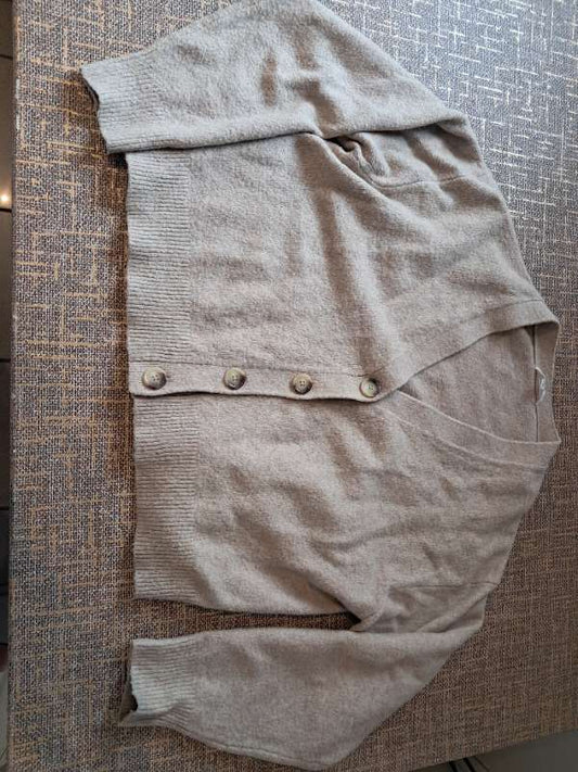 Uniqlo peysa