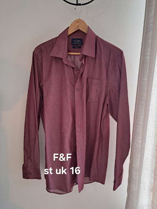 F&F skyrta vínrauð