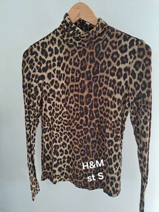 H&M peysubolur tiger