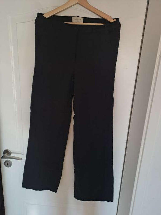 Free/Quent buxur svartar