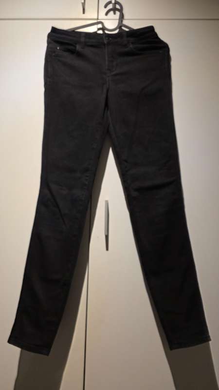 Guess black jeans