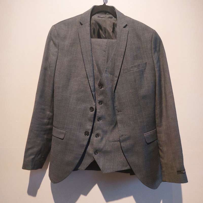 Gra jakkaföt  (jakki vesti buxur)