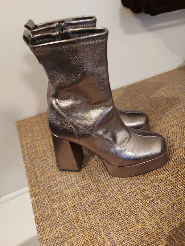 geggjaðir skór no.37