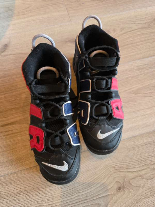 Nike shoes black and red