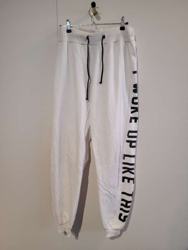 Hvítar sweatpants