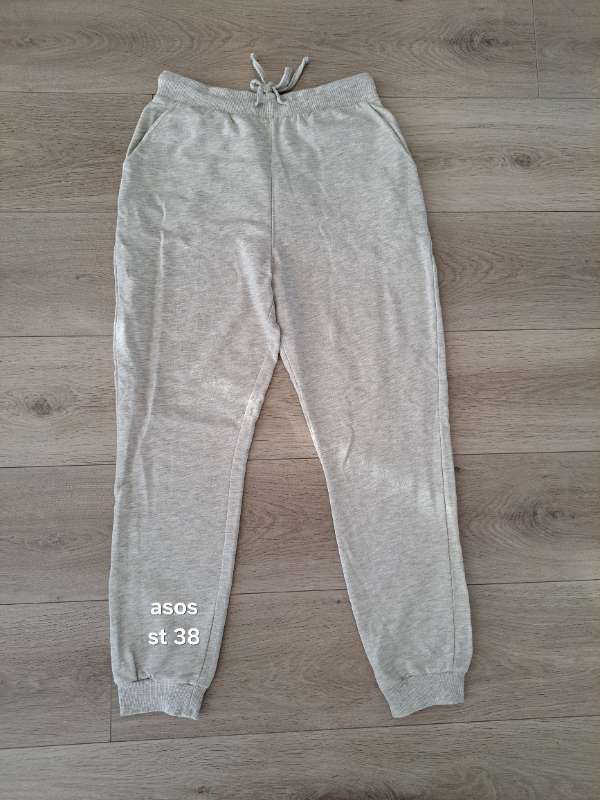 Asos joggingbuxur