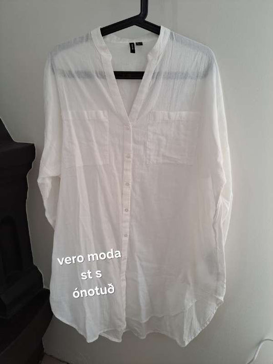 Vero moda skyrta hvít ónotuð