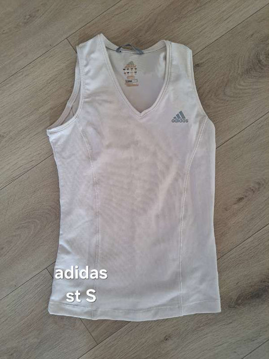 Adidas æfingatoppur