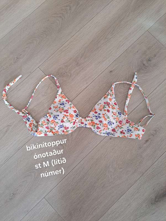 Bikinítoppur ónotaður