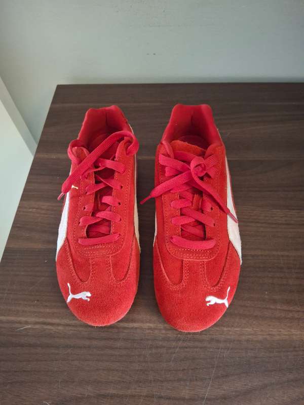 Puma strigaskór
