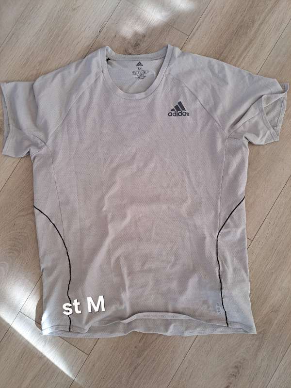 Adidas æfingabolur grár