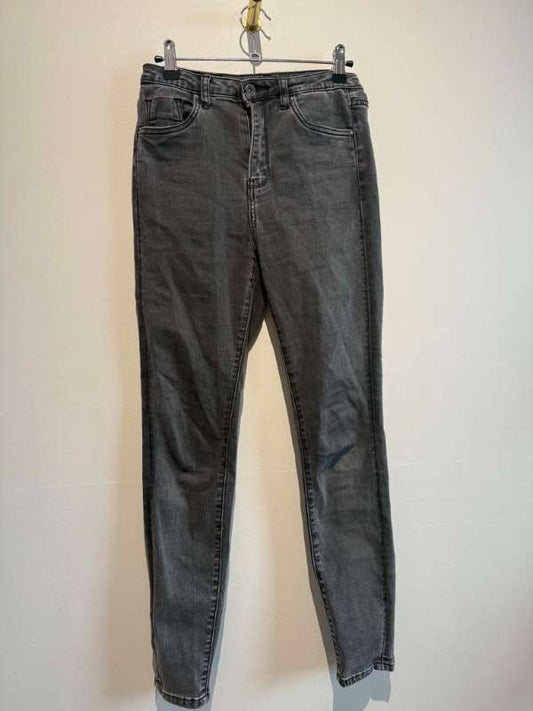 Dökkgráar skinny gallabuxur