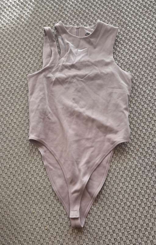 Nike samfella