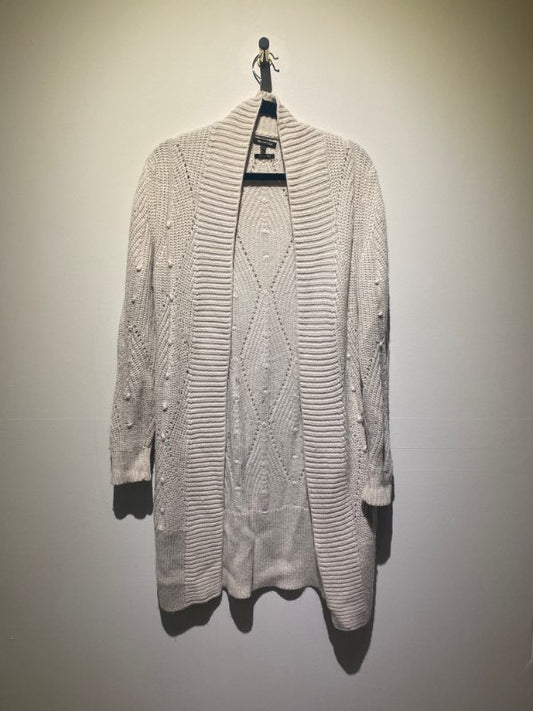 Opin ljós prjónuð síð peysa