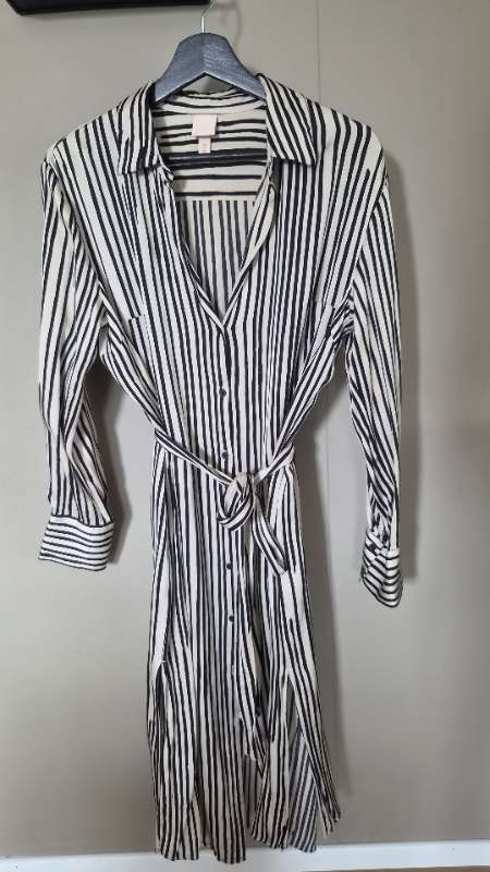 Skyrtukjóll beige/svartur