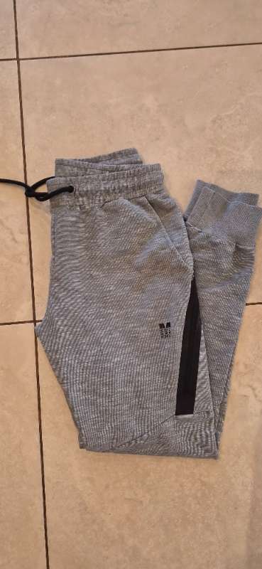 M fitness joggingbuxur