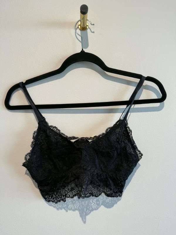 Stradivarius bralette svartur