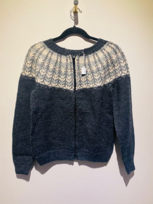 Ullarpeysa handþvottuð